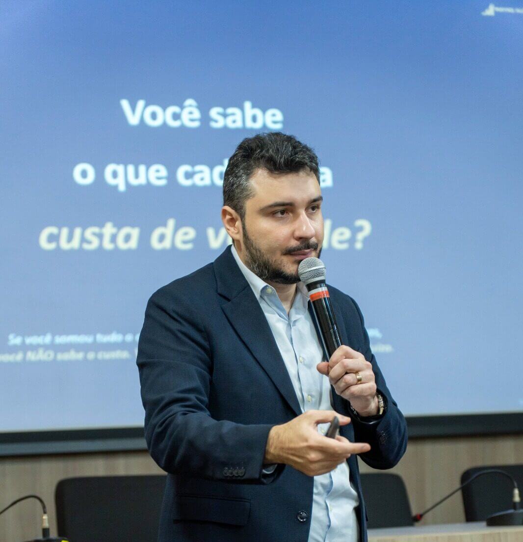 Sem uma ficha técnica bem preenchida, a precificação da sua peça vira tentativa e erro.