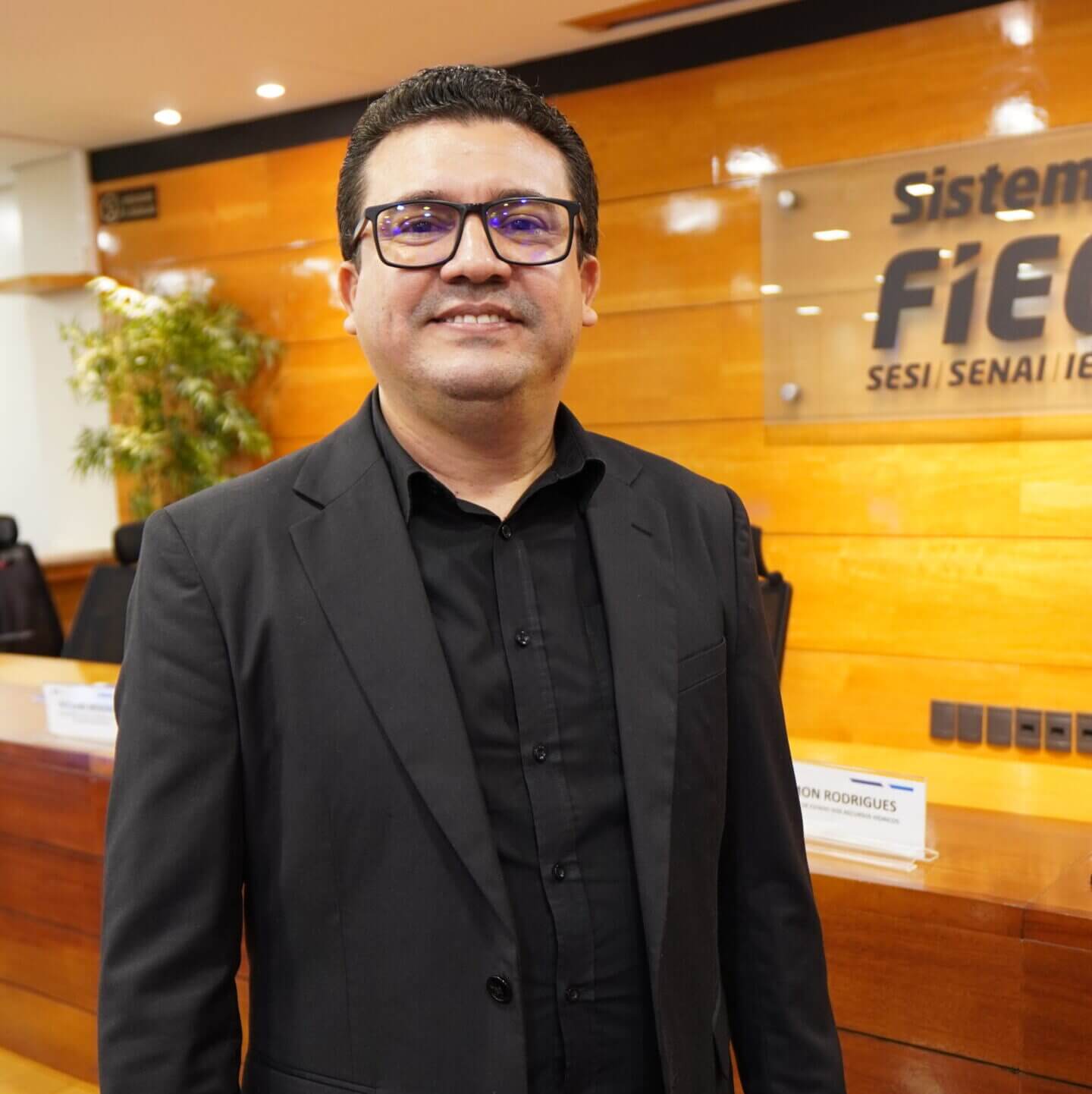 Presidente do SindConfecções